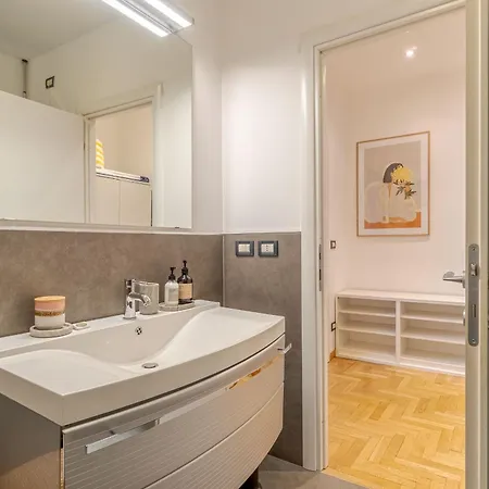 Apartment Brignole Modern And Genoa